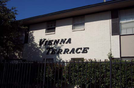 Building Photo - Vienna Terrace