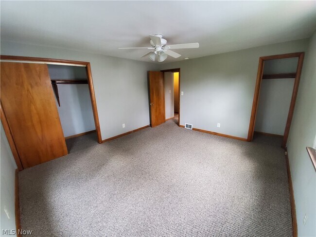 Building Photo - 2562 3rd St