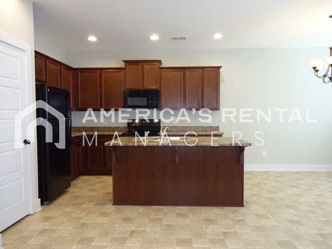 Building Photo - Home for rent in Calera, AL!  Available to view now!!!
