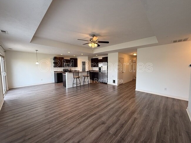 Building Photo - 3182 Morrow Dr