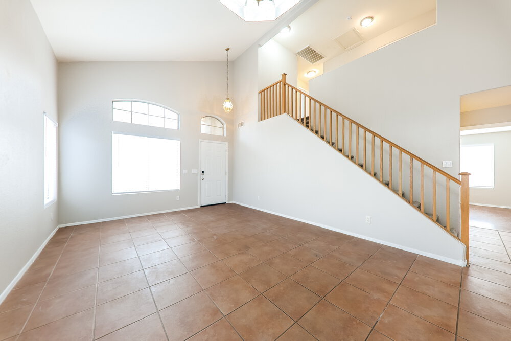 Building Photo - 14711 W Ely Dr