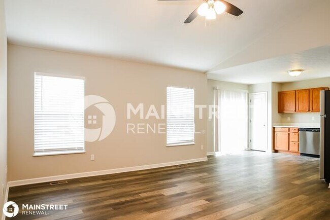 Building Photo - 146 POE AVE, LITHOPOLIS, OH 43136