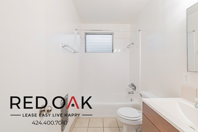 Building Photo - 1533 9th St