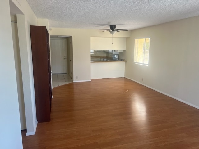 Building Photo - 4150 E Cactus Rd
