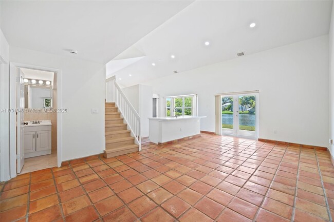 Building Photo - 14531 Hampton Pl