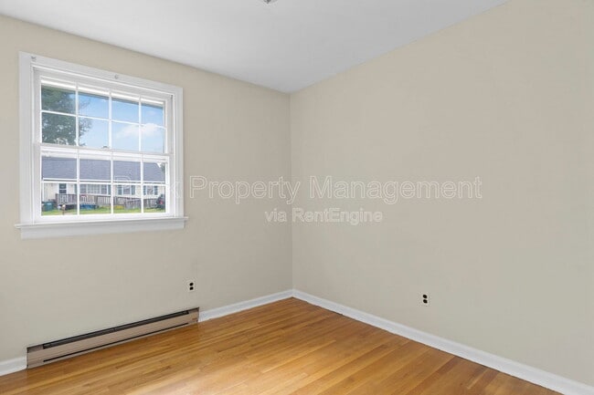 Building Photo - 4830 Kinloch Ln