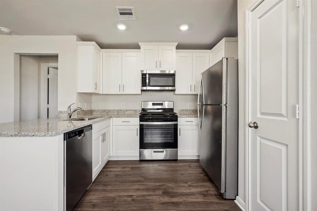 Building Photo - 10423 Red Cardinal Dr