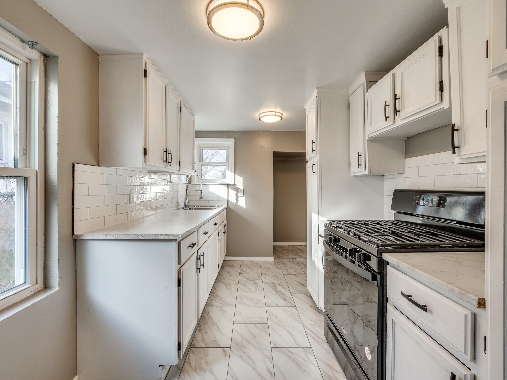 Building Photo - 453 S 50th West Ave