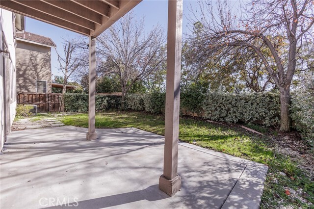 Building Photo - 920 Sawtooth Dr