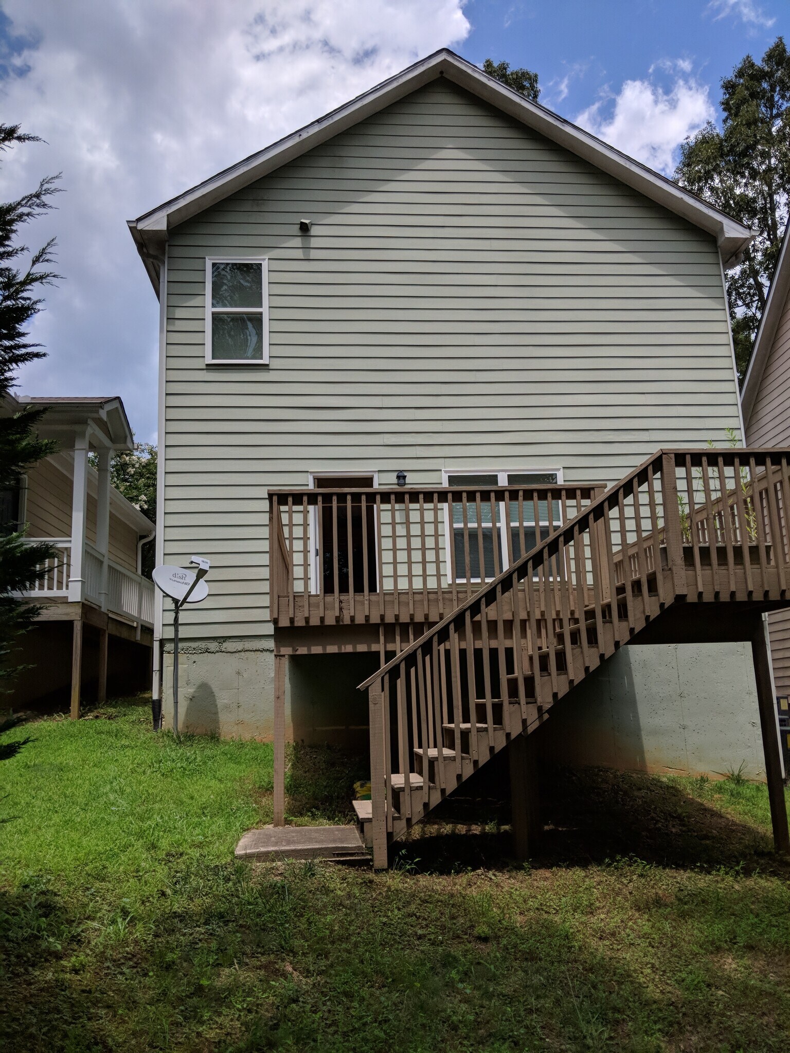 Building Photo - 144 Hood Park Dr