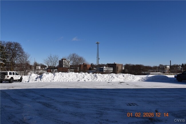 Building Photo - 170 Court St