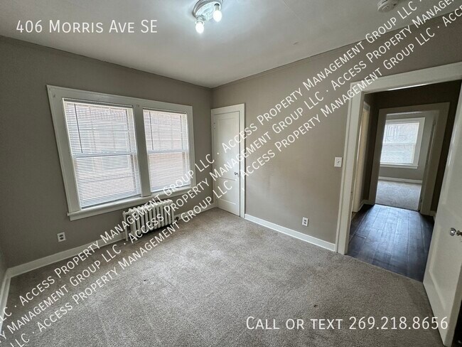 Building Photo - 406 Morris Ave SE