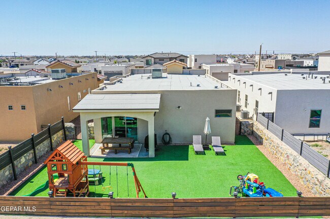 Building Photo - 13409 Carterton Ave