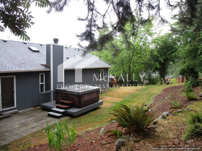 Building Photo - Spacious 3-Bedroom Home with Bonus Room and Peek-a-Boo Views