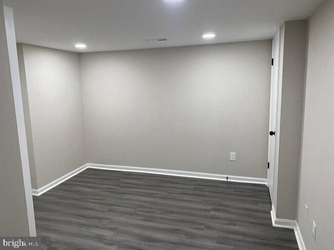 Building Photo - 13511 Ambassador Dr