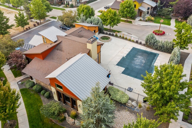 Building Photo - 1271 E Lone Creek Dr