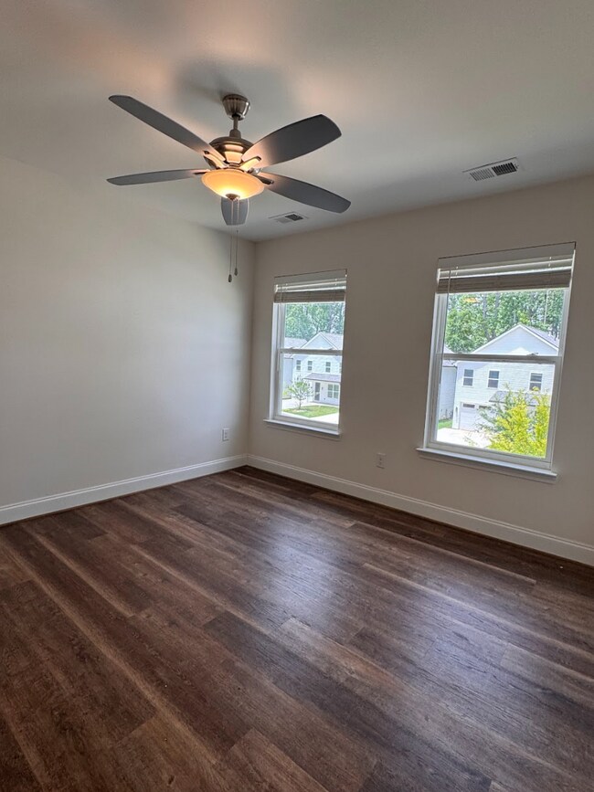 Building Photo - TRAVELERS REST RENTAL ALERT!