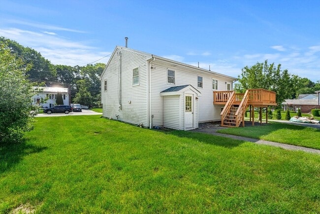 Building Photo - 14 N Glenway Ave