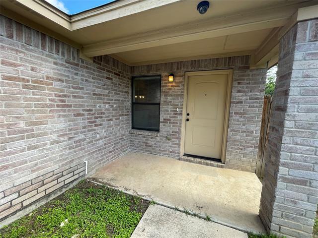Building Photo - 8116 Arbor Ave