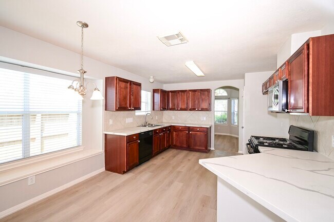 Building Photo - 3111 Myrtle Ranch Dr