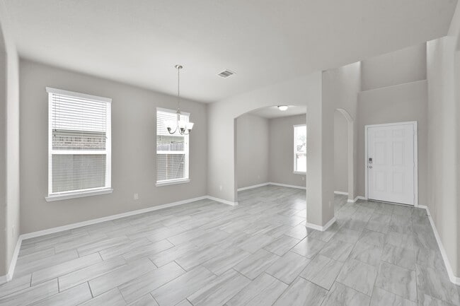 Building Photo - 2906 Tulip Poplar Ct