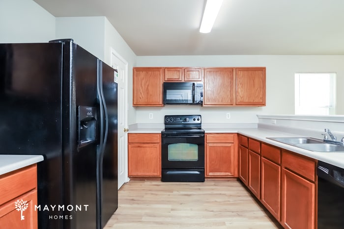 Building Photo - 6014 Bronco Way