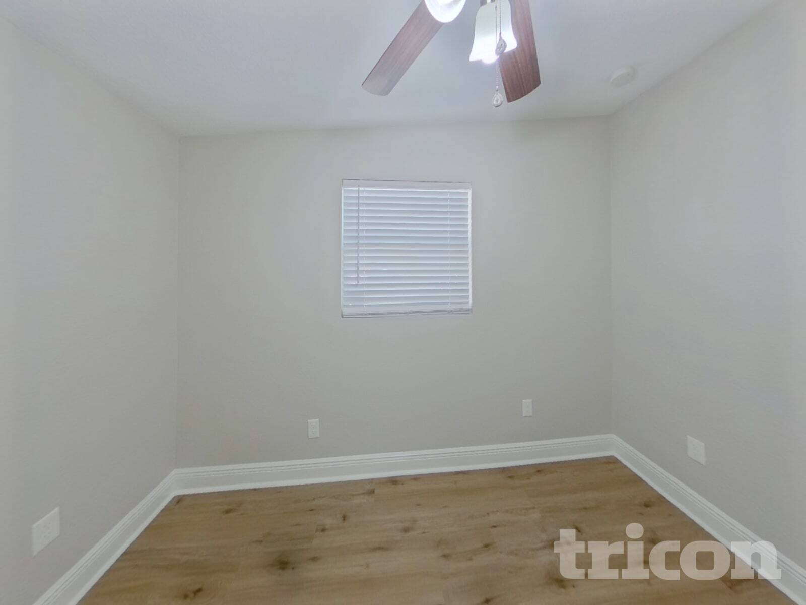 Building Photo - 355 43rd Ave N