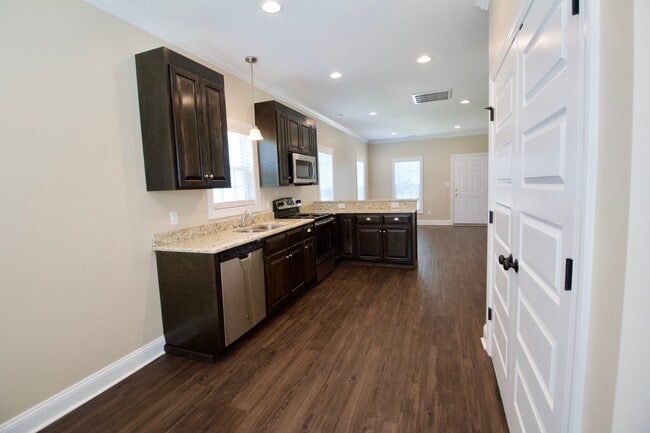 Building Photo - "Brand New Construction". Quiet Location, ...
