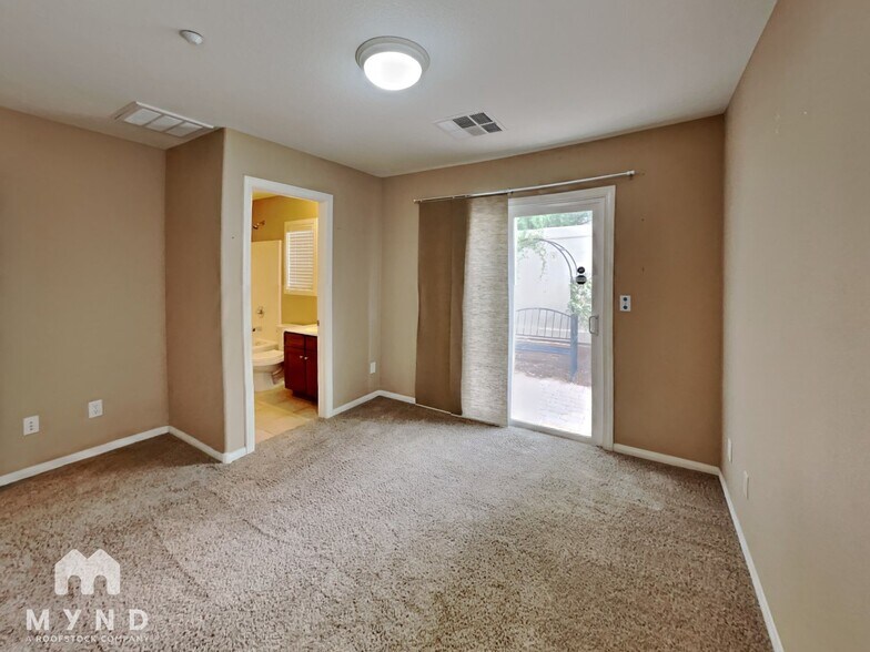 Building Photo - 8932 Dorrell Ln