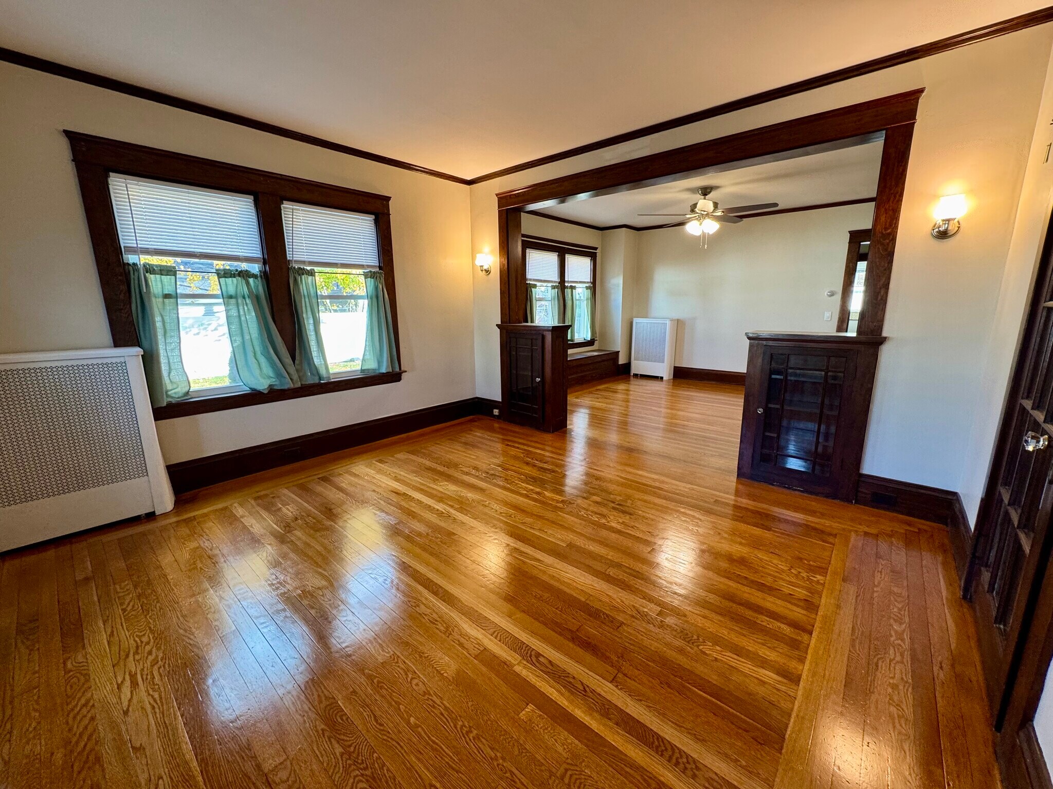 Building Photo - 16 Davis Ave