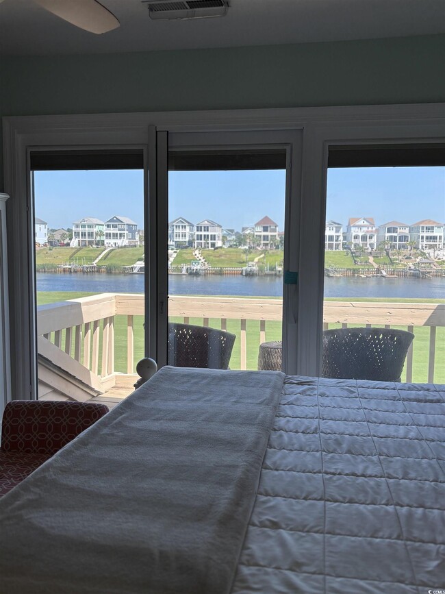 Building Photo - 4034 Fairway Lakes Dr