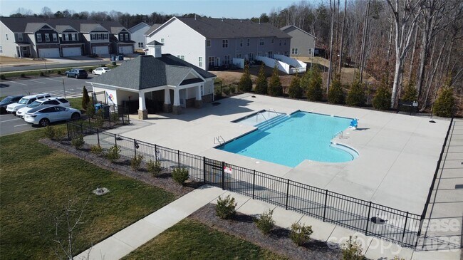 Building Photo - 4110 Steel Wy