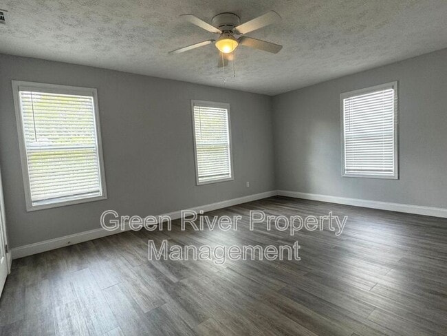 Building Photo - 2803 College St