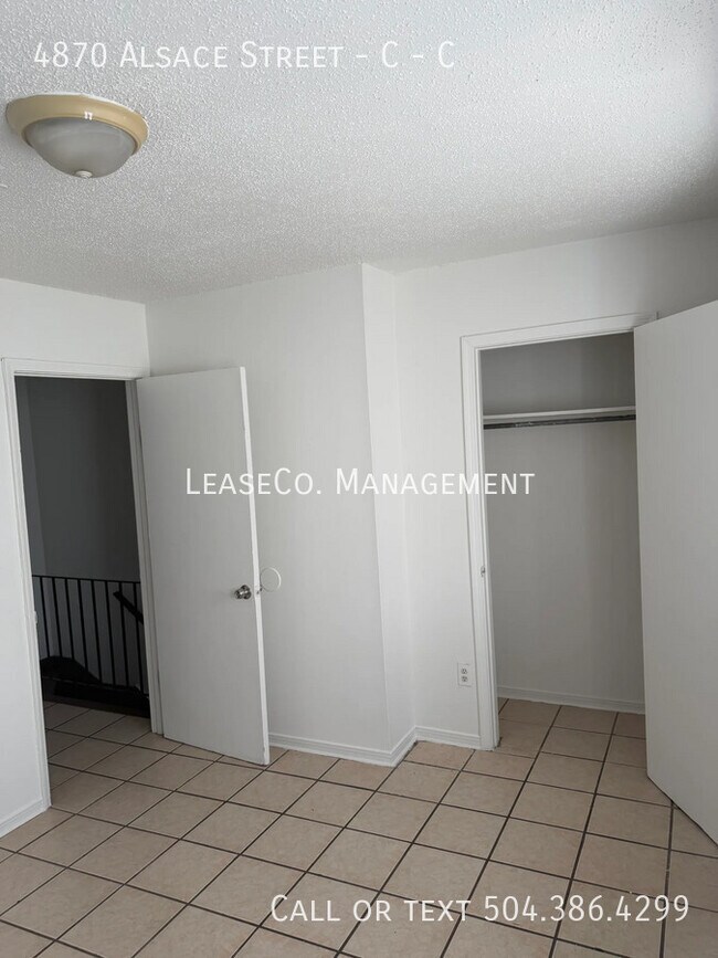 Building Photo - 4870 Alsace St