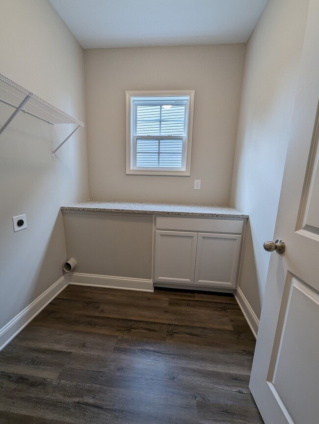 Building Photo - 8712 Yellow Aster Rd