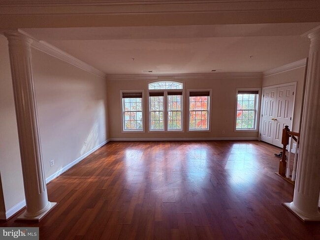 Building Photo - 635 Whetstone Glen St