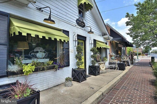 Building Photo - 9486 Virginia Center Blvd