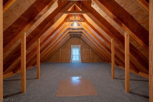Building Photo - 47 Schindler Ct