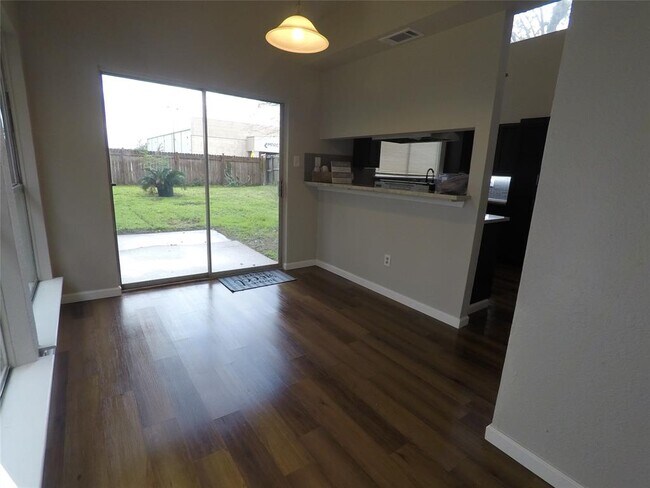 Building Photo - 16326 Tiburon Way