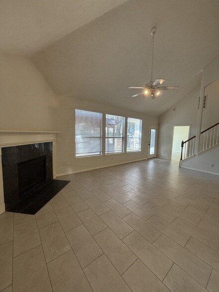 Building Photo - 5250 Sherilynn Dr