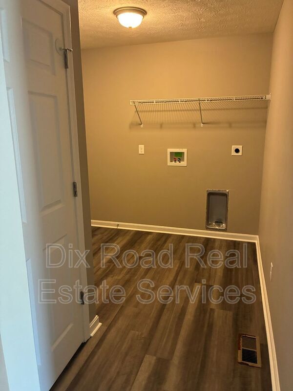 Building Photo - 2129 Pumpkin Ridge Ct