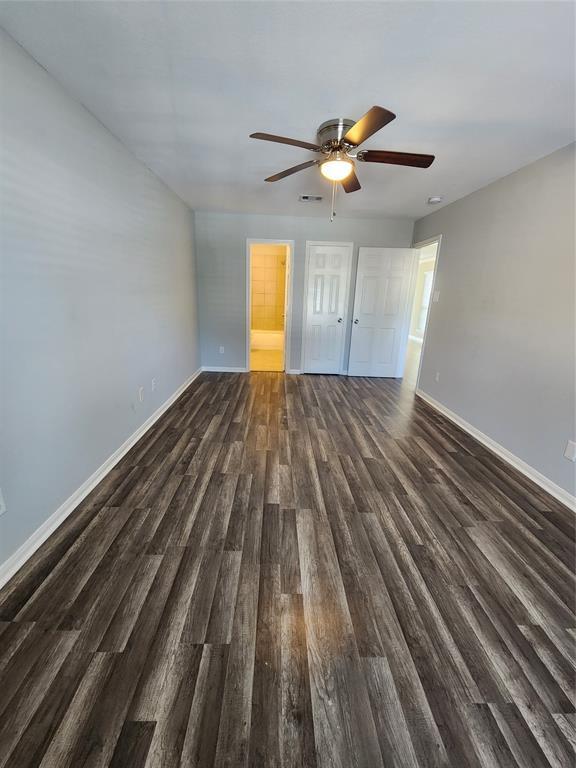 Building Photo - 4650 Larkspur St