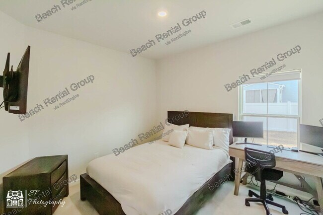 Building Photo - 507 Havasu St