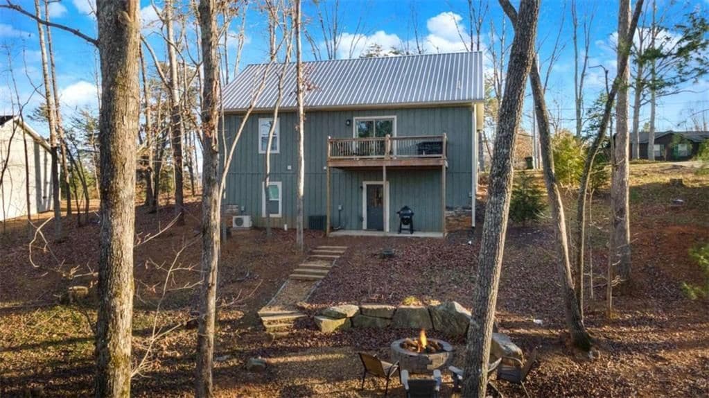 Building Photo - 360 Prince Dr