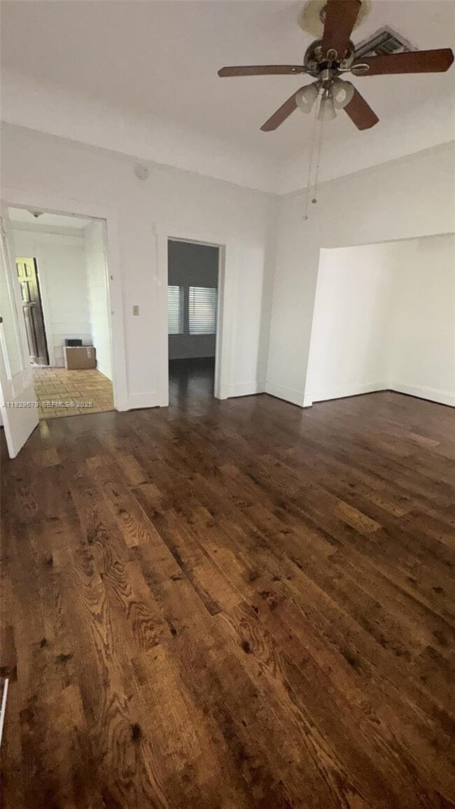 Building Photo - 2430 SW 25th Ter