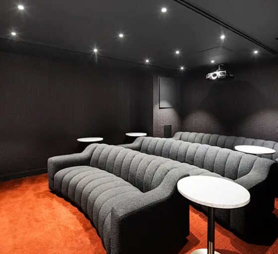 Private Theater - 55 Lagrange St