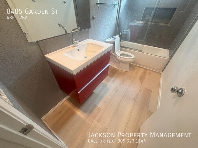 Building Photo - 8485 Garden St