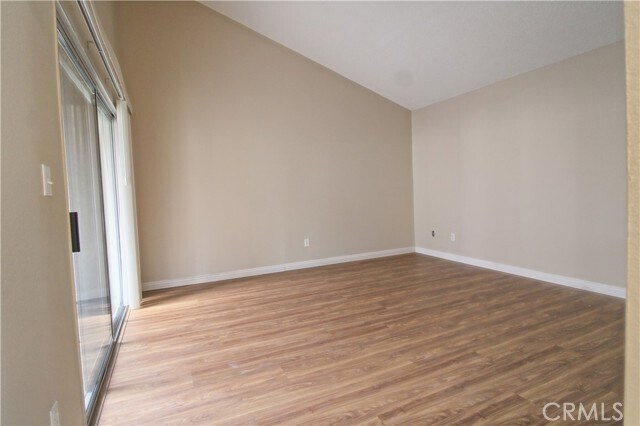 Building Photo - 1044 Ardmore Cir