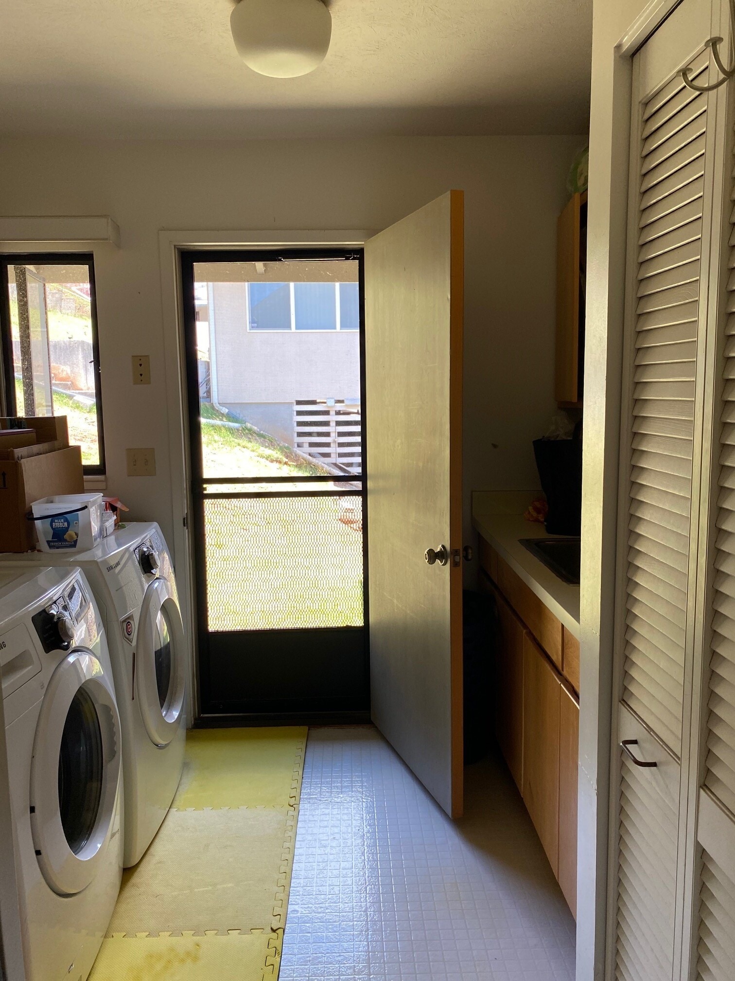 Building Photo - 99-576 Hoio St