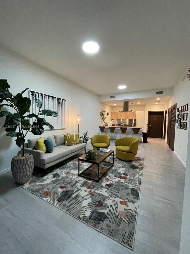 Building Photo - 1000 Brickell Plaza